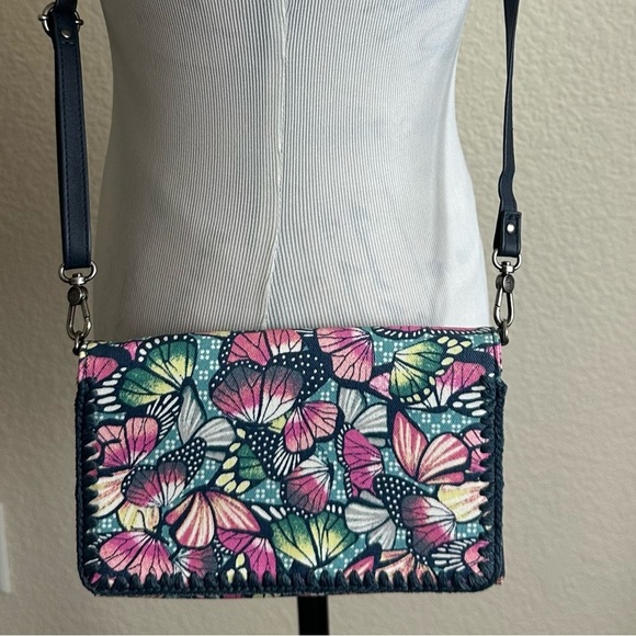 Sakroots Marin Crossbody Bag Orchard Butterfly Canvas Handbag Wristlet - Picture 7 of 12